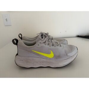 Nike Motiva Womens Walking Shoes White/Grey Volt FV5285-004 Size 8